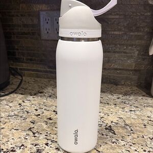 Owala White Water Bottle